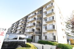 ��ʌ��������܎s�������J�V����2-18�̃}���V�����̌����O��