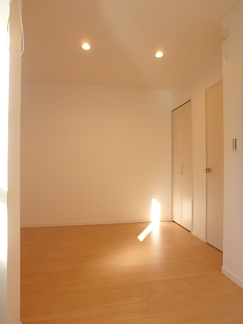 ��ʌ��������܎s�k����i���P���ڂ̃A�p�[�g�̂��̑������E�X�y�[�X