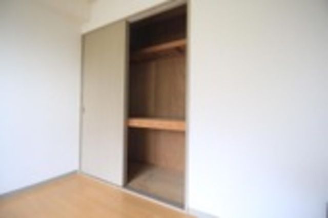 ��ʌ������s�������̃}���V�����̎��[