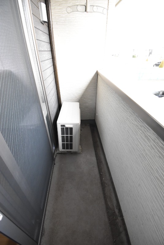 ��ʌ��������܎s��΋�������P���ڂ̃e���X�n�E�X�̃o���R�j�[