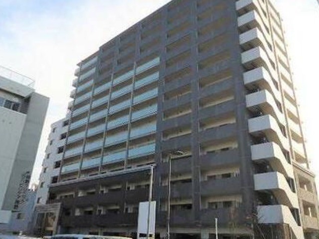 ��ʌ��z�J�s�ԎR�{��8-10�̃}���V�����̌����O��