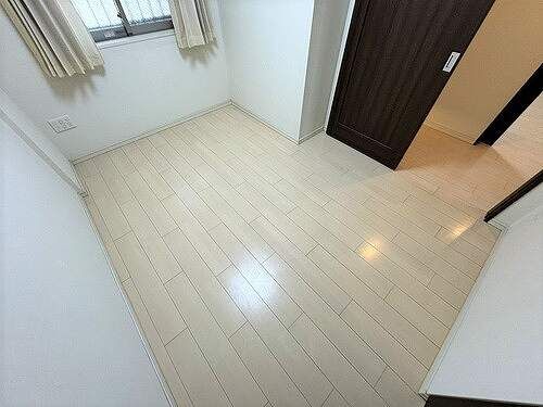 ��ʌ��z�J�s�ԎR�{���̃}���V�����̂��̑������E�X�y�[�X