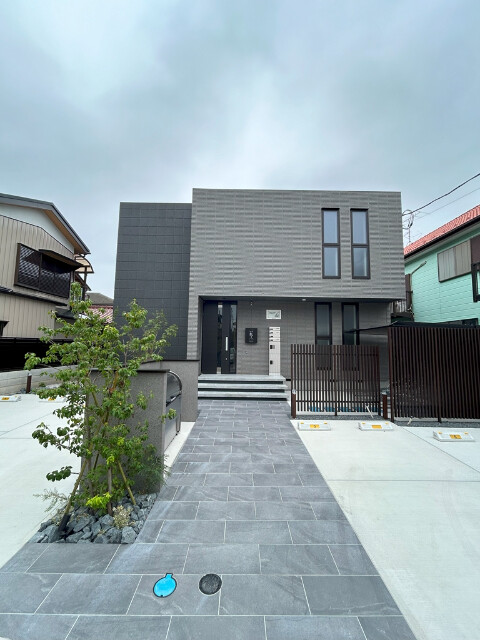 ��ʌ��������܎s��{��������P���ڂ̃}���V�����̌����O��