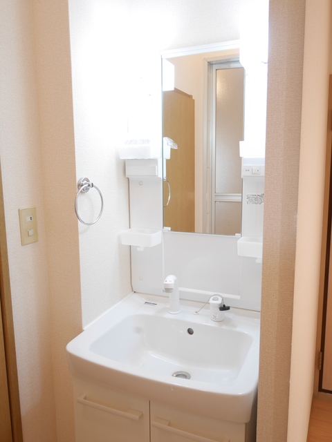 ��ʌ������s���P�O���ڂ̃A�p�[�g�̐��ʏ�