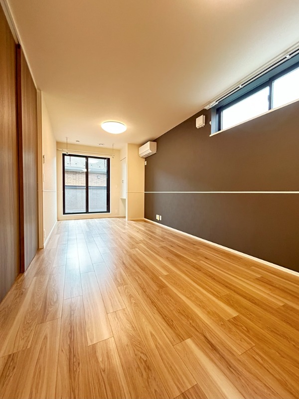 ��ʌ��������܎s��{��������P���ڂ̃}���V�����̋����E���r���O