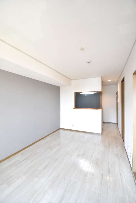 ��ʌ��������܎s����厚���V�n�̃A�p�[�g�̋��ԁE���r���O