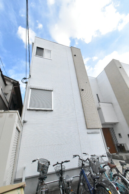 ��ʌ�����s�k����16-9�̃A�p�[�g�̌����O��