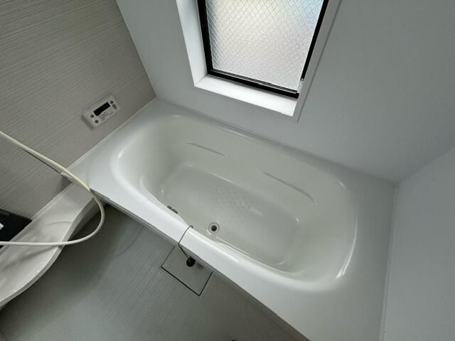 ��ʌ��z�J�s���������̃}���V�����̃o�X