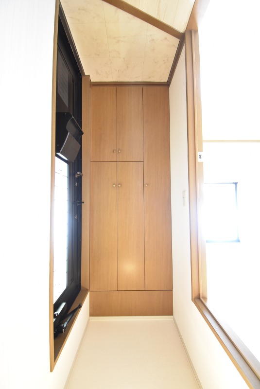 ��ʌ��������܎s����厚���V�n�̃A�p�[�g�̌���