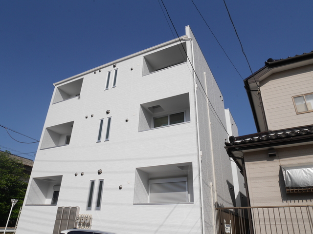 ��ʌ��������܎s�k����i���R���ڂ̃A�p�[�g�̌����O��