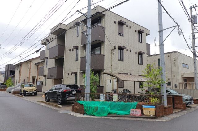 ��ʌ��z�J�s���C�N�^�E���T����19-1�̃A�p�[�g�̌����O��