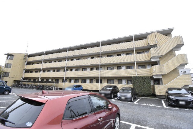 ��ʌ��������܎s��{��㏬���̃}���V�����̌����O��