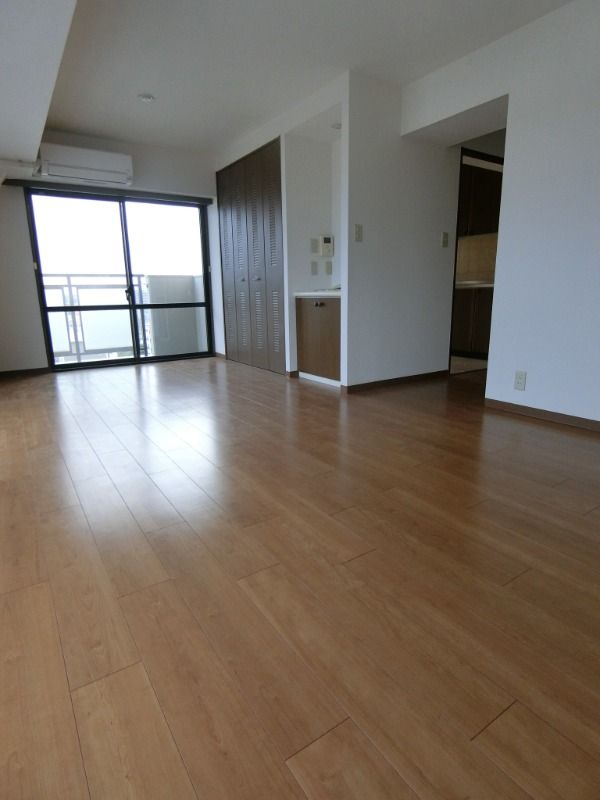 ��ʌ��������܎s������厚����O�̃}���V�����̋��ԁE���r���O