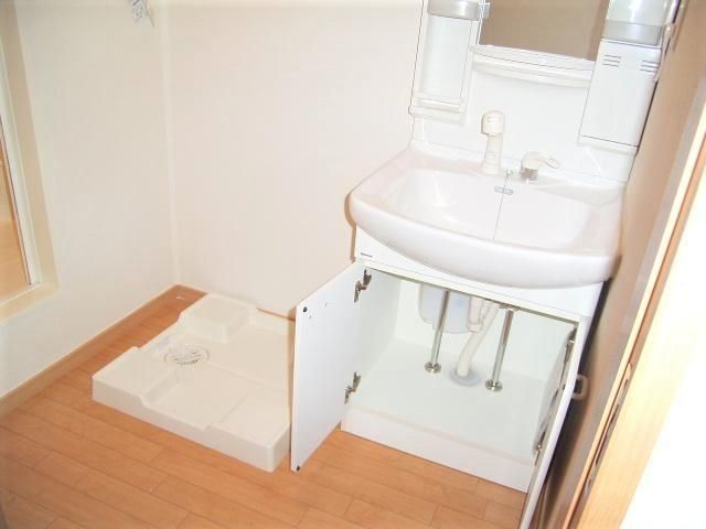 ��ʌ��z�J�s�V�z�J�P���ڂ̃A�p�[�g�̐��ʏ�