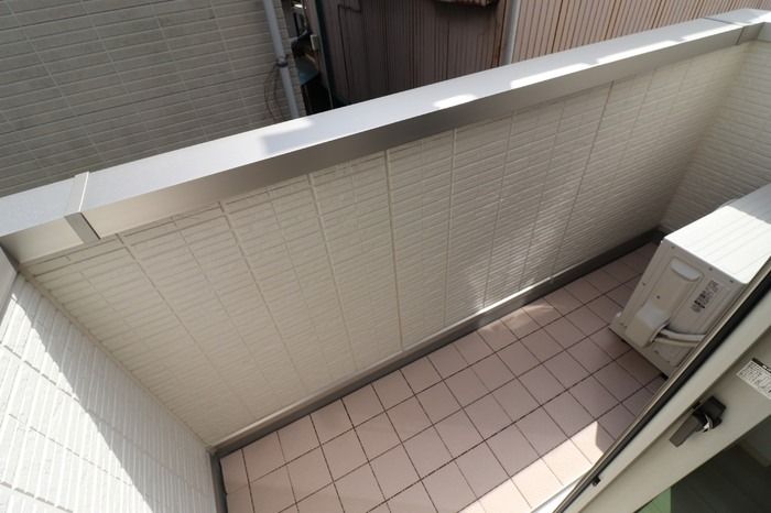 ��ʌ��������܎s�Y�a�挳���P���ڂ̃A�p�[�g�̃o���R�j�[