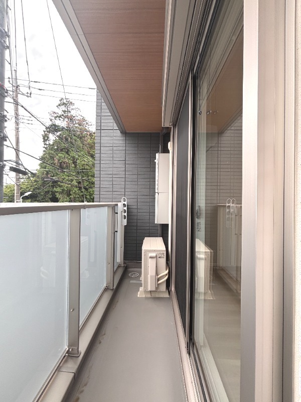 ��ʌ��������܎s�����擌��{�V���ڂ̃A�p�[�g�̃o���R�j�[