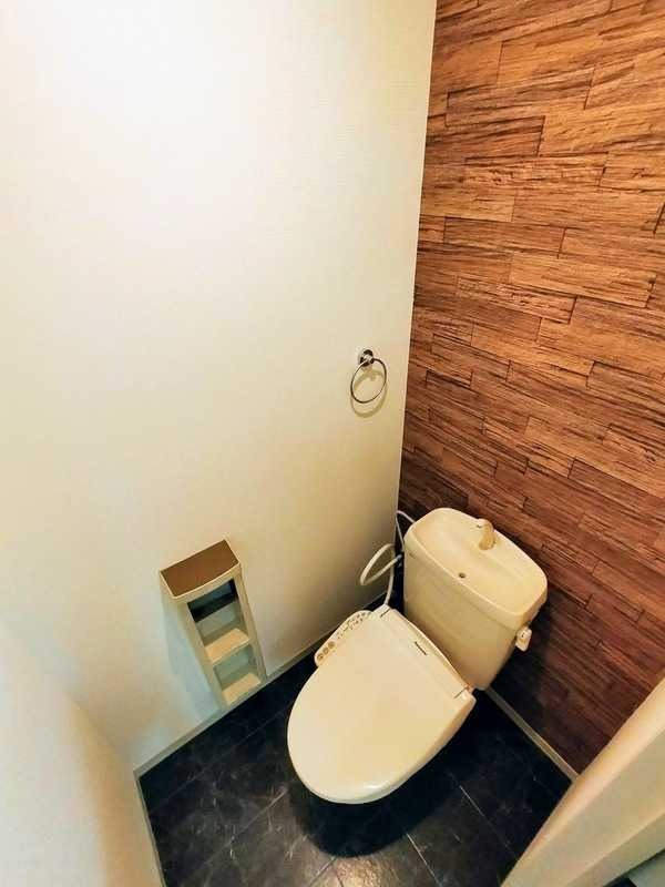 ��ʌ��������܎s�Y�a��{���S���ڂ̃A�p�[�g�̃g�C��