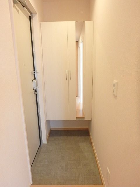 ��ʌ��������܎s��{��y�蒬�R���ڂ̃A�p�[�g�̌���