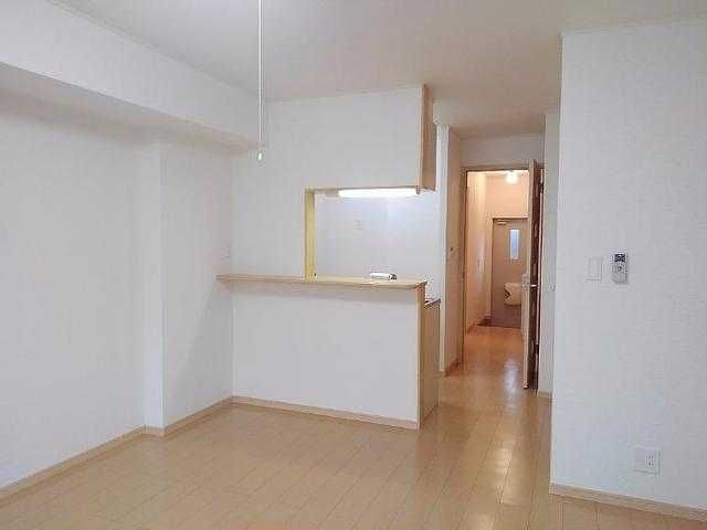 ��ʌ��z�J�s���C�N�^�E���P���ڂ̃A�p�[�g�̂��̑������E�X�y�[�X