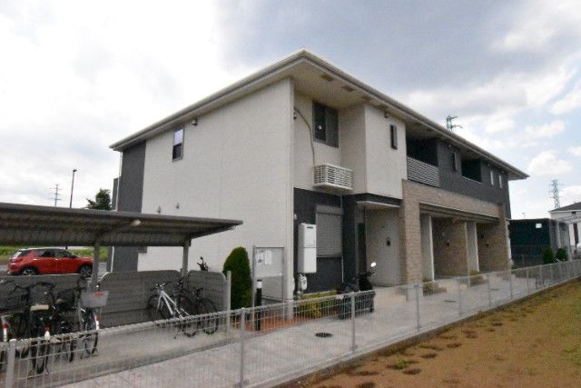 ��ʌ��������܎s�΋�����Q����8-9�̃A�p�[�g�̌����O��