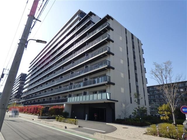 ��ʌ������s�����Q���ڂ̃}���V�����̌����O��