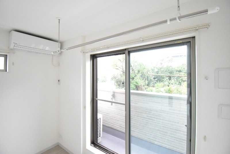 ��ʌ�����s�˒˓�Q���ڂ̃A�p�[�g�̂��̑��ݔ�