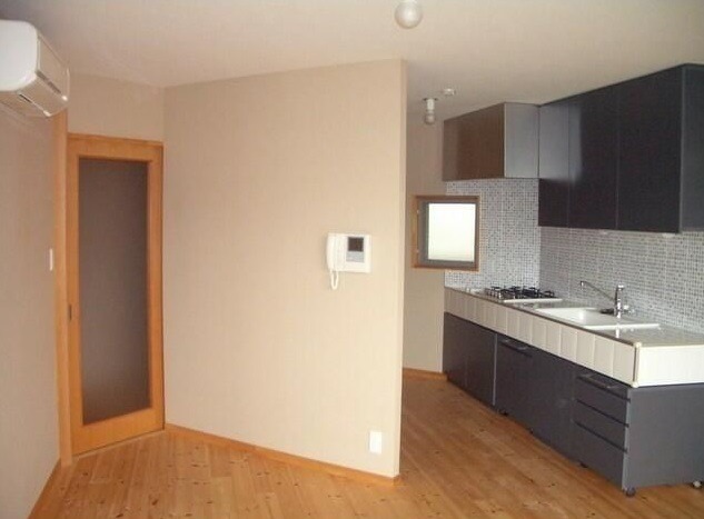 ��ʌ��������܎s�΋擌�Y�a�X���ڂ̃}���V�����̋��ԁE���r���O