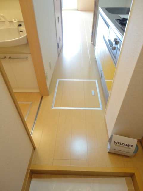 ��ʌ��������܎s�k��y�C���P���ڂ̃A�p�[�g�̌���