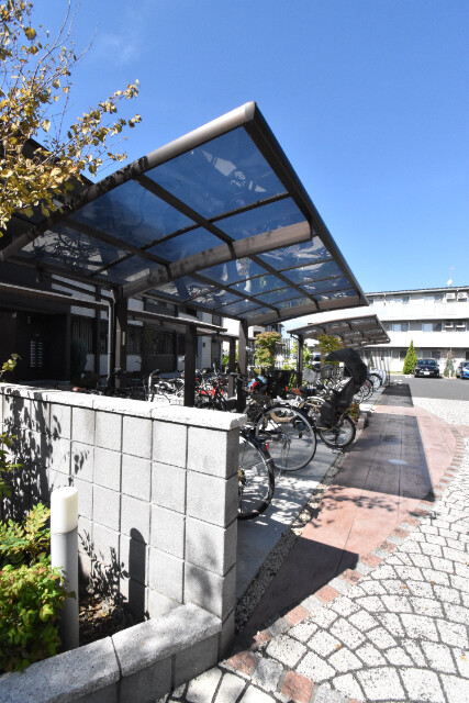 ��ʌ��z�J�s���C�N�^�E���V���ڂ̃A�p�[�g�̂��̑�