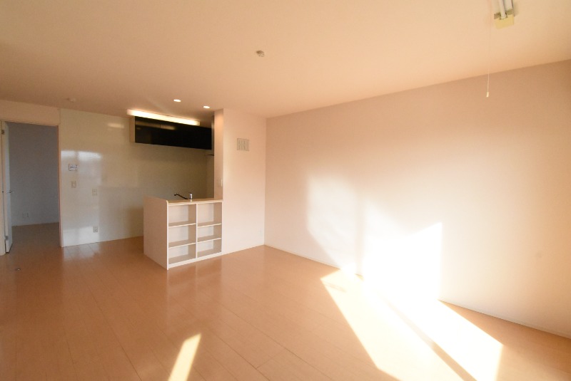 ��ʌ��������܎s�k��g�쒬�Q���ڂ̃A�p�[�g�̋��ԁE���r���O