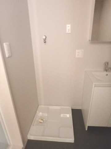 ��ʌ��������܎s��{��y�蒬�P���ڂ̃A�p�[�g�̂��̑�