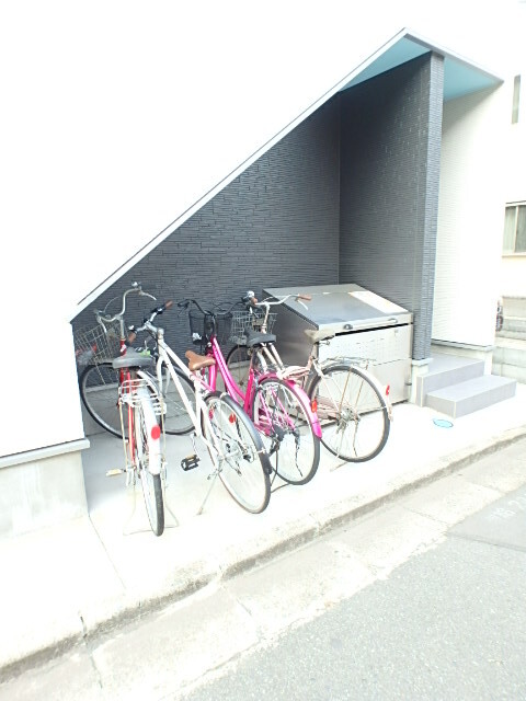 ��ʌ��������܎s��{��y�蒬�P���ڂ̃A�p�[�g�̂��̑�