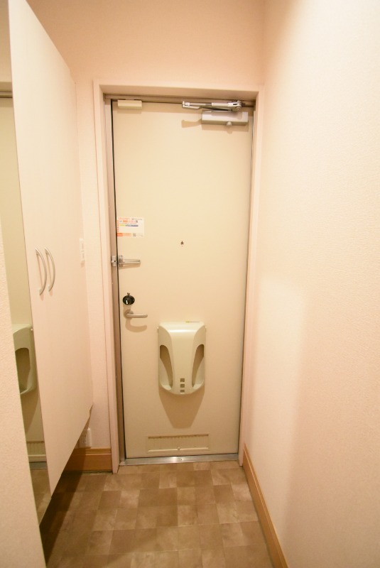 ��ʌ��������܎s�k��g�쒬�Q���ڂ̃A�p�[�g�̌���