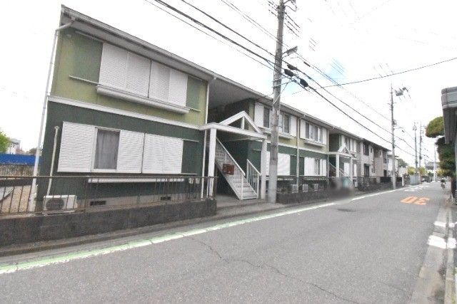 ��ʌ��������܎s�΋�厚�ԋ{650-11�̃A�p�[�g�̌����O��