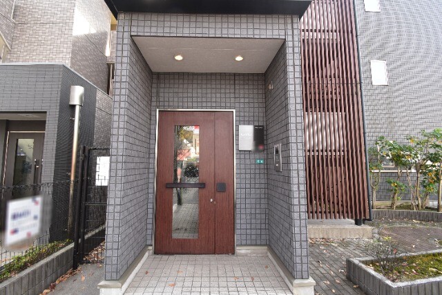 ��ʌ��������܎s����h�a�R���ڂ̃}���V�����̃G���g�����X