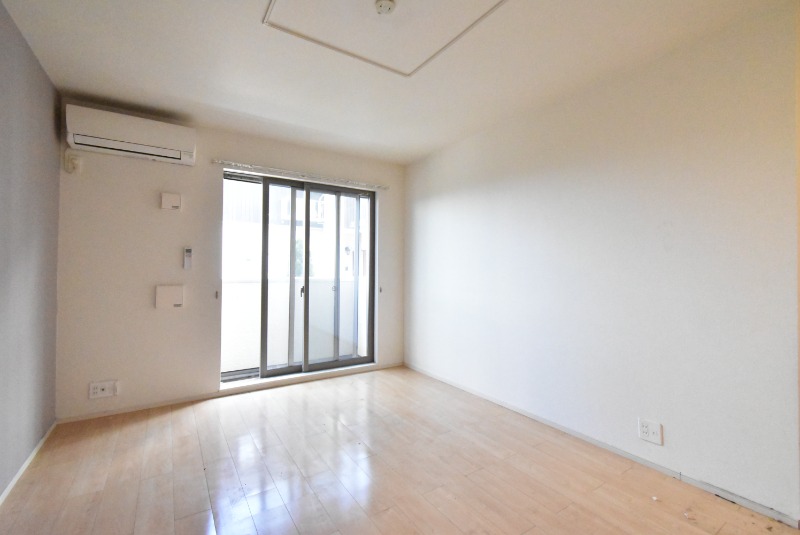 ��ʌ��������܎s�΋�����P���ڂ̃A�p�[�g�̋����E���r���O