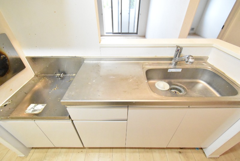 ��ʌ��������܎s�΋�����P���ڂ̃A�p�[�g�̃L�b�`��