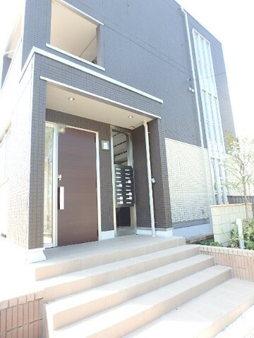 ��ʌ��������܎s��{�擌���P���ڂ̃A�p�[�g�̃G���g�����X