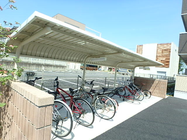 ��ʌ��������܎s��{�擌���P���ڂ̃A�p�[�g�̂��̑�