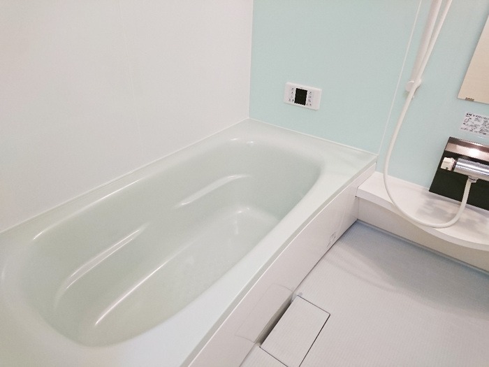 ��ʌ��z�J�s���C�N�^�E���P���ڂ̃A�p�[�g�̃o�X