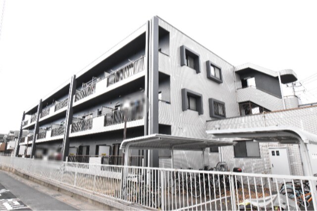 ��ʌ�����s�厚���s���̃}���V�����̌����O��