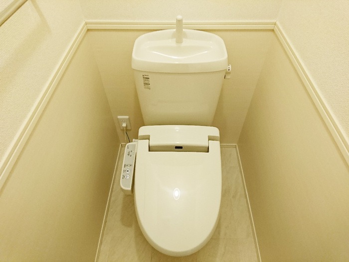 ��ʌ��z�J�s���C�N�^�E���P���ڂ̃A�p�[�g�̃g�C��