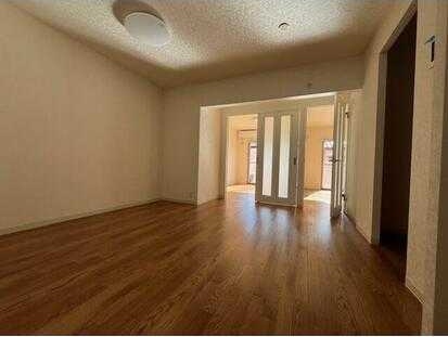 ��ʌ������s�����P���ڂ̃}���V�����̂��̑������E�X�y�[�X