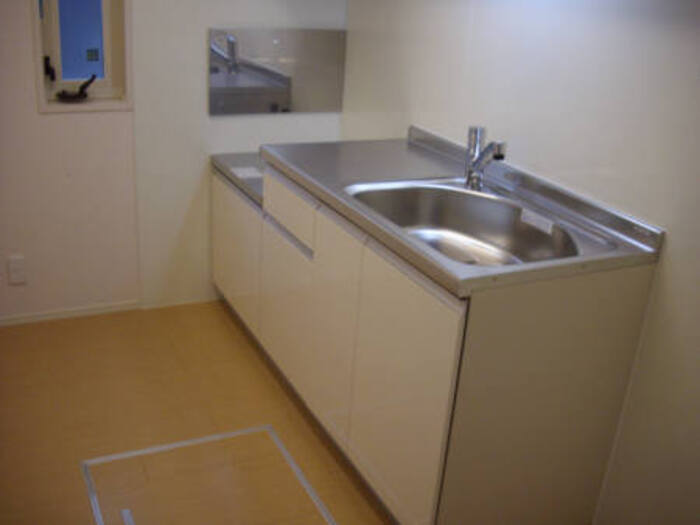 ��ʌ��������܎s��������Q���ڂ̃A�p�[�g�̃L�b�`��