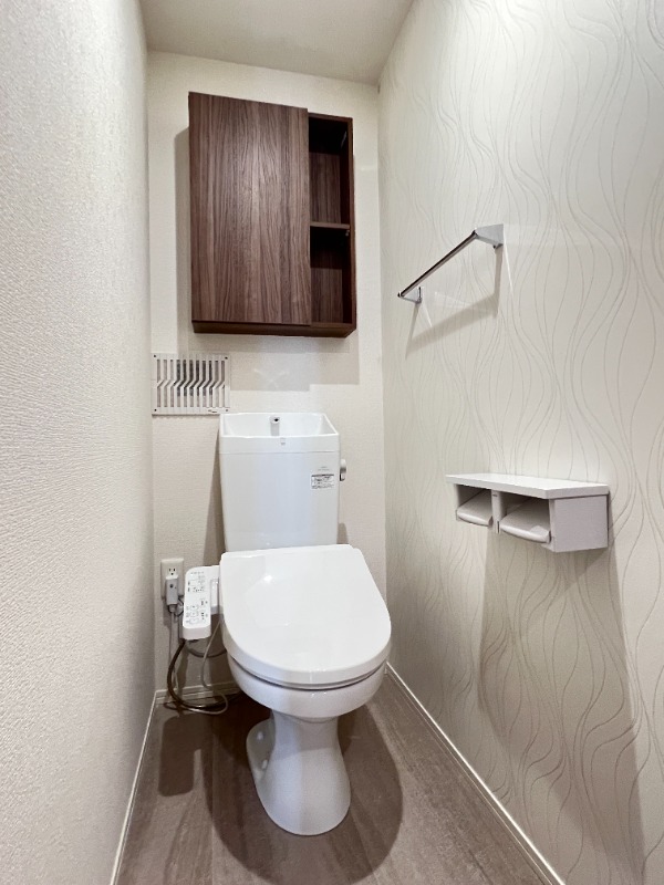 ��ʌ�����s�݉ƒ��̃A�p�[�g�̃g�C��