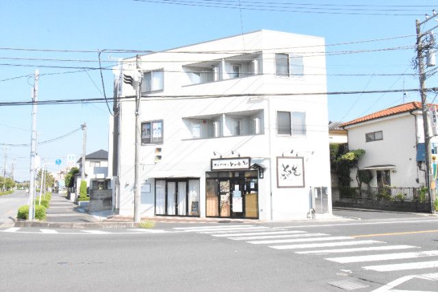 ��ʌ�����s�����P����30-1�̃}���V�����̌����O��