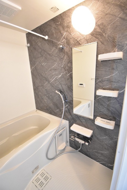 ��ʌ��������܎s�������a�c���P���ڂ̃A�p�[�g�̃o�X