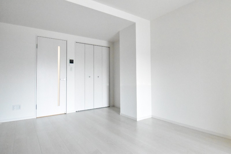 ��ʌ��������܎s�΋�厚����c�̃}���V�����̋��ԁE���r���O