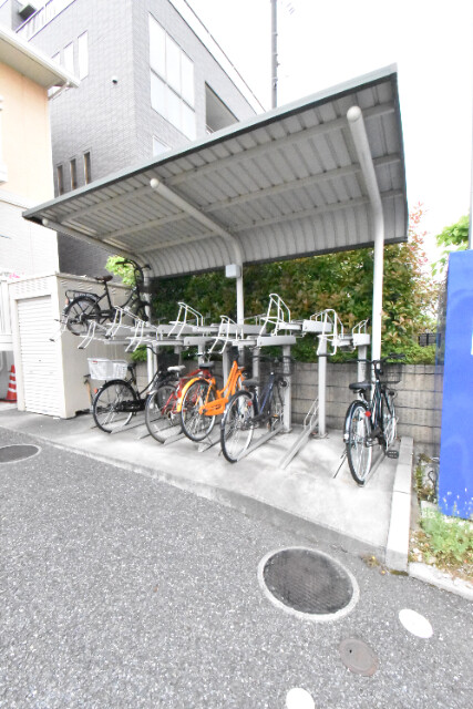 ��ʌ�����s����R���ڂ̃A�p�[�g�̂��̑�