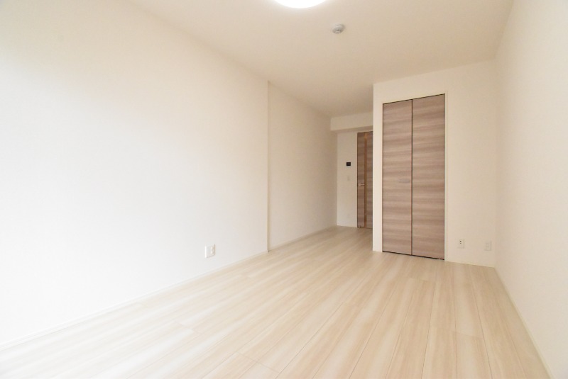 ��ʌ��������܎s�΋�����R���ڂ̃A�p�[�g�̋��ԁE���r���O